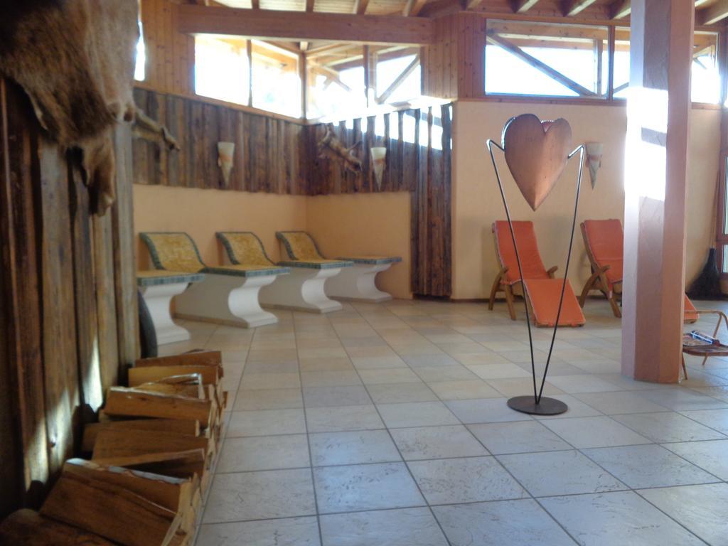 Fischen im Allgaeu Sportpark Fischen Ferienwohnung חדר תמונה